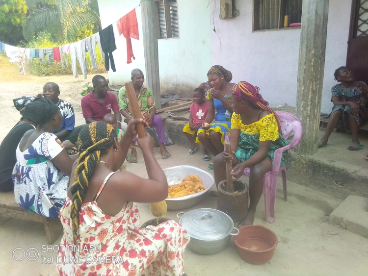 Céremonie de pilage du plantain